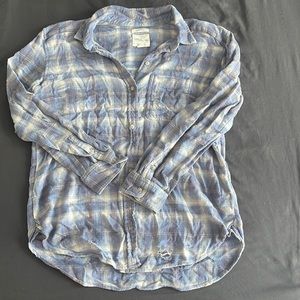 Women’s flannel shirt